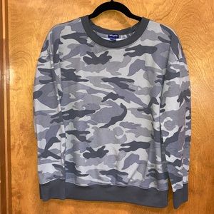 ‘Splendid’ Camo Top. Sz Med